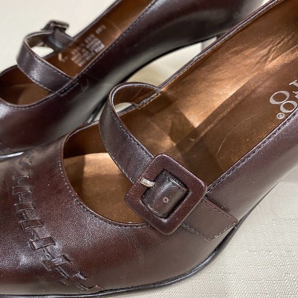 Franco Sarto Buckle Shoe - Picture 4 of 7